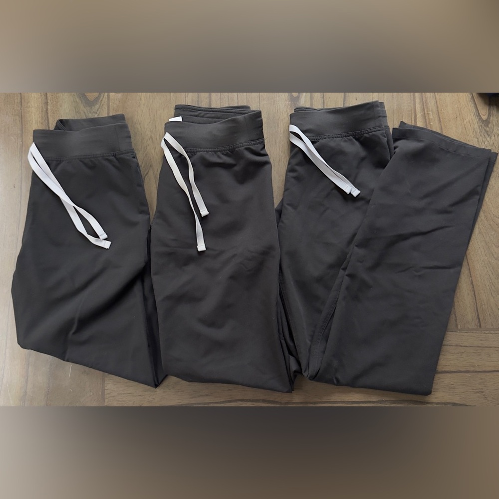 Figs Basic Livingston Scrub Pants